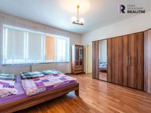 Prodej rodinného domu, Jevišovice, 420 m2