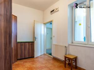 Prodej rodinného domu, Jevišovice, 420 m2