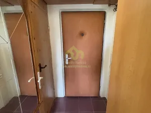 Pronájem bytu 1+1, Rokycany, Vokáčova, 35 m2