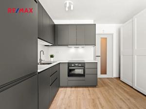 Pronájem bytu 1+kk, Praha - Háje, Výstavní, 33 m2