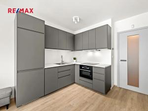 Pronájem bytu 1+kk, Praha - Háje, Výstavní, 33 m2
