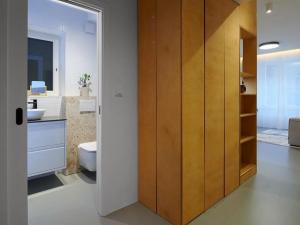 Pronájem bytu 1+kk, Praha - Smíchov, Radlická, 28 m2
