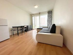 Pronájem bytu 1+kk, Praha - Zličín, Milotická, 30 m2