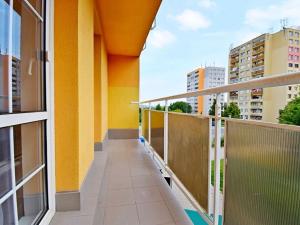 Pronájem bytu 3+1, Praha - Hlubočepy, Voskovcova, 87 m2