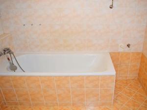 Pronájem bytu 3+1, Praha - Hlubočepy, Voskovcova, 87 m2