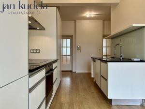 Pronájem bytu 3+kk, Brno, Zemědělská, 67 m2