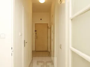 Pronájem bytu 1+kk, Praha - Holešovice, Vinařská, 36 m2