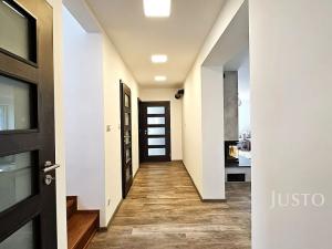Prodej rodinného domu, Temešvár, 190 m2