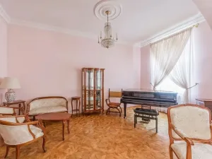 Prodej bytu 4+1, Praha - Vinohrady, Uruguayská, 165 m2