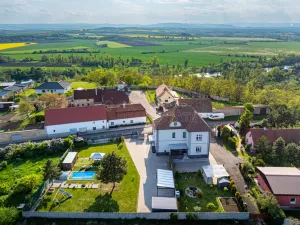 Prodej rodinného domu, Žatec - Záhoří, 382 m2