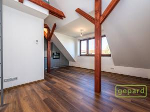 Pronájem bytu 2+kk, Praha - Střížkov, Trojmezní, 43 m2