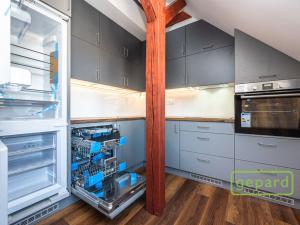 Pronájem bytu 2+kk, Praha - Střížkov, Trojmezní, 43 m2