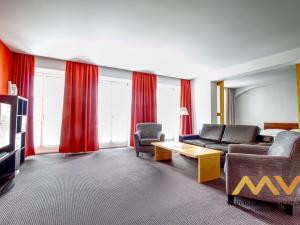Pronájem bytu 2+kk, Hradec Králové, Malé náměstí, 98 m2