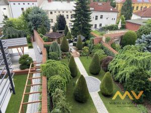 Pronájem bytu 2+kk, Hradec Králové, Malé náměstí, 98 m2