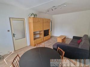 Pronájem bytu 3+1, Plzeň, Ledecká, 76 m2