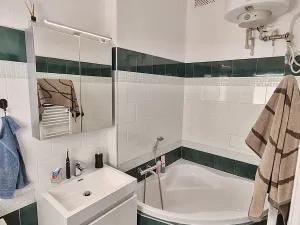 Prodej bytu 2+1, Praha - Vršovice, Vršovická, 62 m2