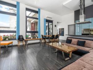 Pronájem bytu 3+kk, Praha - Vršovice, Turkmenská, 84 m2