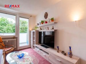 Prodej bytu 3+1, Praha - Lhotka, Dobřejovická, 64 m2