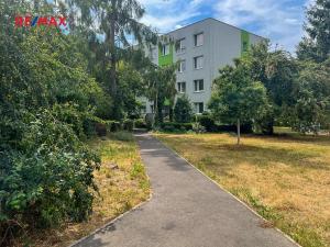 Prodej bytu 3+1, Praha - Lhotka, Dobřejovická, 64 m2