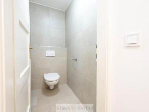 Pronájem bytu 2+kk, Praha - Žižkov, Hájkova, 57 m2