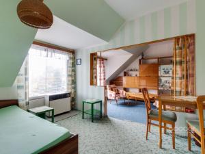 Pronájem bytu 1+kk, Praha - Liboc, U kolejí, 30 m2