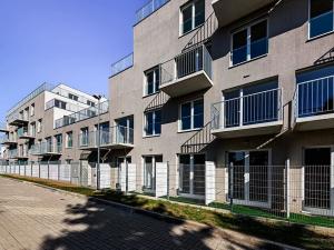 Pronájem bytu 1+kk, Praha - Hostavice, Českobrodská, 35 m2