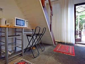 Pronájem bytu 1+1, Praha - Hlubočepy, Pod Ateliéry, 45 m2