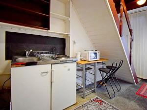 Pronájem bytu 1+1, Praha - Hlubočepy, Pod Ateliéry, 45 m2