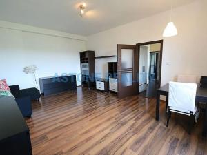 Pronájem bytu 2+1, Praha - Košíře, Nad zámečkem, 61 m2