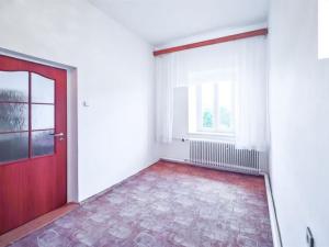Prodej bytu 2+1, Staré Město, nám. Osvobození, 69 m2