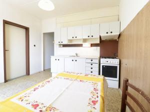 Prodej bytu 4+1, Pelhřimov, Táborská, 83 m2