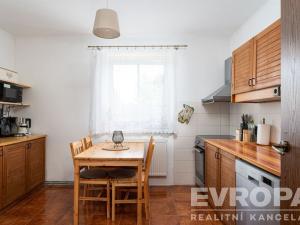 Prodej bytu 2+1, Stará Paka - Karlov, 63 m2
