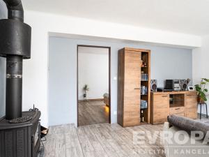 Prodej bytu 2+1, Stará Paka - Karlov, 63 m2
