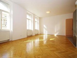 Pronájem bytu 2+kk, Praha - Smíchov, Na bělidle, 57 m2
