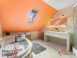 Prodej rodinného domu, Polnička, 202 m2