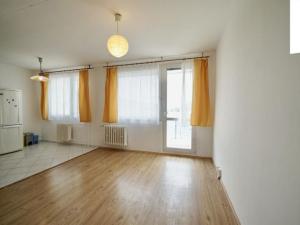 Pronájem bytu 3+kk, Praha - Prosek, Veltruská, 54 m2
