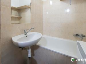 Prodej bytu 3+1, Zlín - Malenovice, Husova, 60 m2