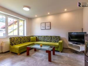 Prodej rodinného domu, Bystřice - Semovice, 477 m2