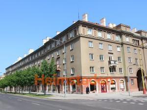 Pronájem bytu 1+kk, Havířov - Město, Hlavní třída, 19 m2