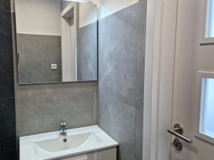 Prodej bytu 2+1, Tachov, Bělojarská, 62 m2