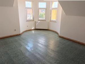 Pronájem bytu 2+1, Děčín - Děčín VII-Chrochvice, Vilsnická, 70 m2