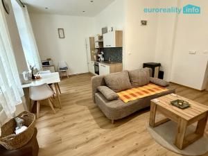 Pronájem bytu 3+kk, Mariánské Lázně, Třebízského, 73 m2