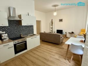 Pronájem bytu 3+kk, Mariánské Lázně, Třebízského, 73 m2