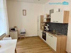 Pronájem bytu 3+kk, Mariánské Lázně, Třebízského, 73 m2
