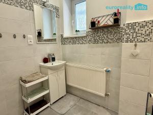 Pronájem bytu 3+kk, Mariánské Lázně, Třebízského, 73 m2