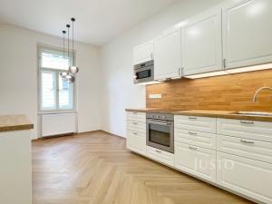 Pronájem bytu 2+1, Praha - Bubeneč, Sládkova, 68 m2