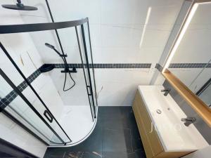 Pronájem bytu 2+1, Praha - Bubeneč, Sládkova, 68 m2