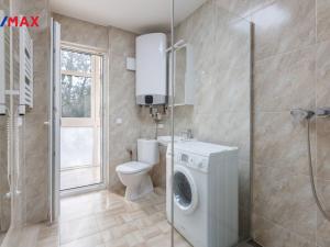 Prodej bytu 2+kk, Karlovy Vary - Bohatice, Jáchymovská, 48 m2