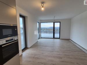 Pronájem bytu 3+kk, Plzeň - Bolevec, Plaská, 92 m2