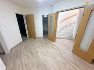 Prodej vily, Praha - Benice, U zahrádek, 427 m2